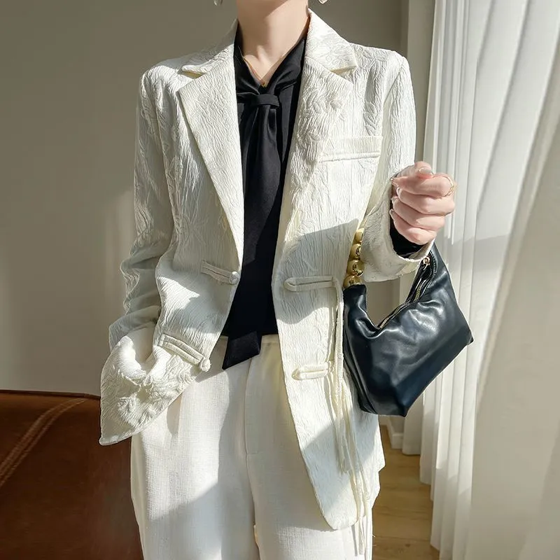 Women Formal Wear With Blazer - Blazer Feminino Branco Texturizado com Lapela